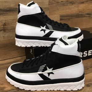 CONVERSE HIGH TOP BRAND NEW